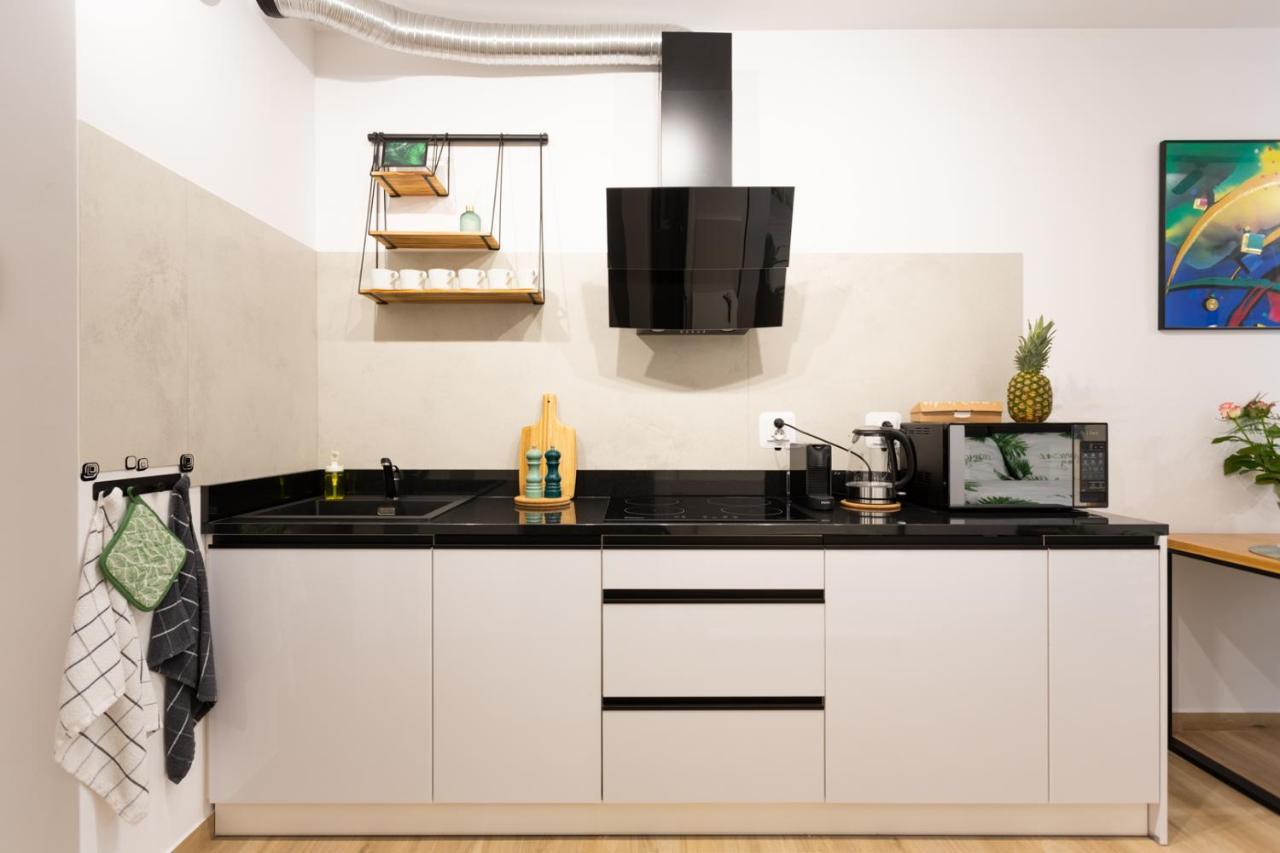 Luxurycity Apartment With Terrace Wrocław Buitenkant foto